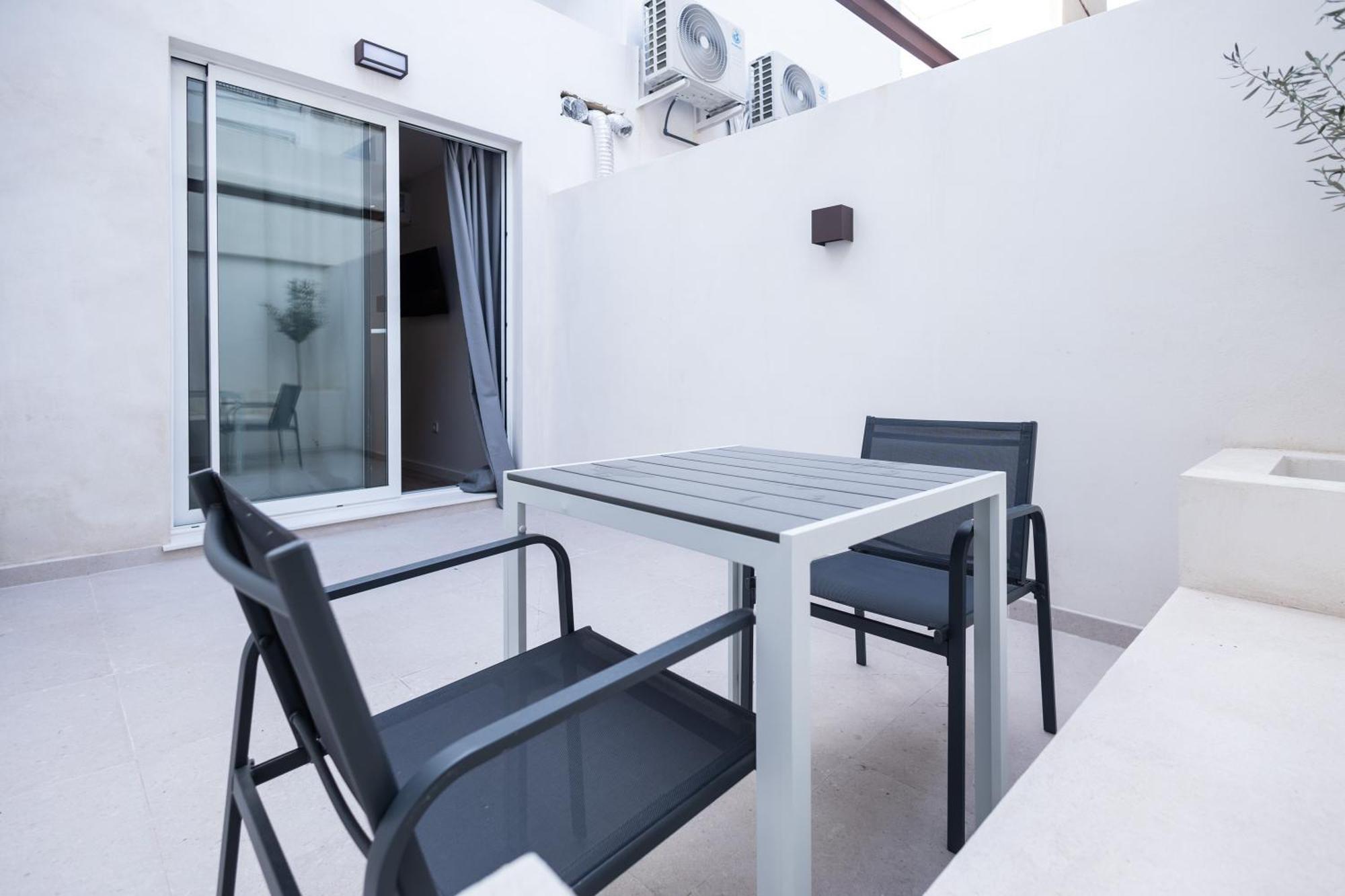 Yard Patraix By Concept Flats Hotel Valência Exterior foto